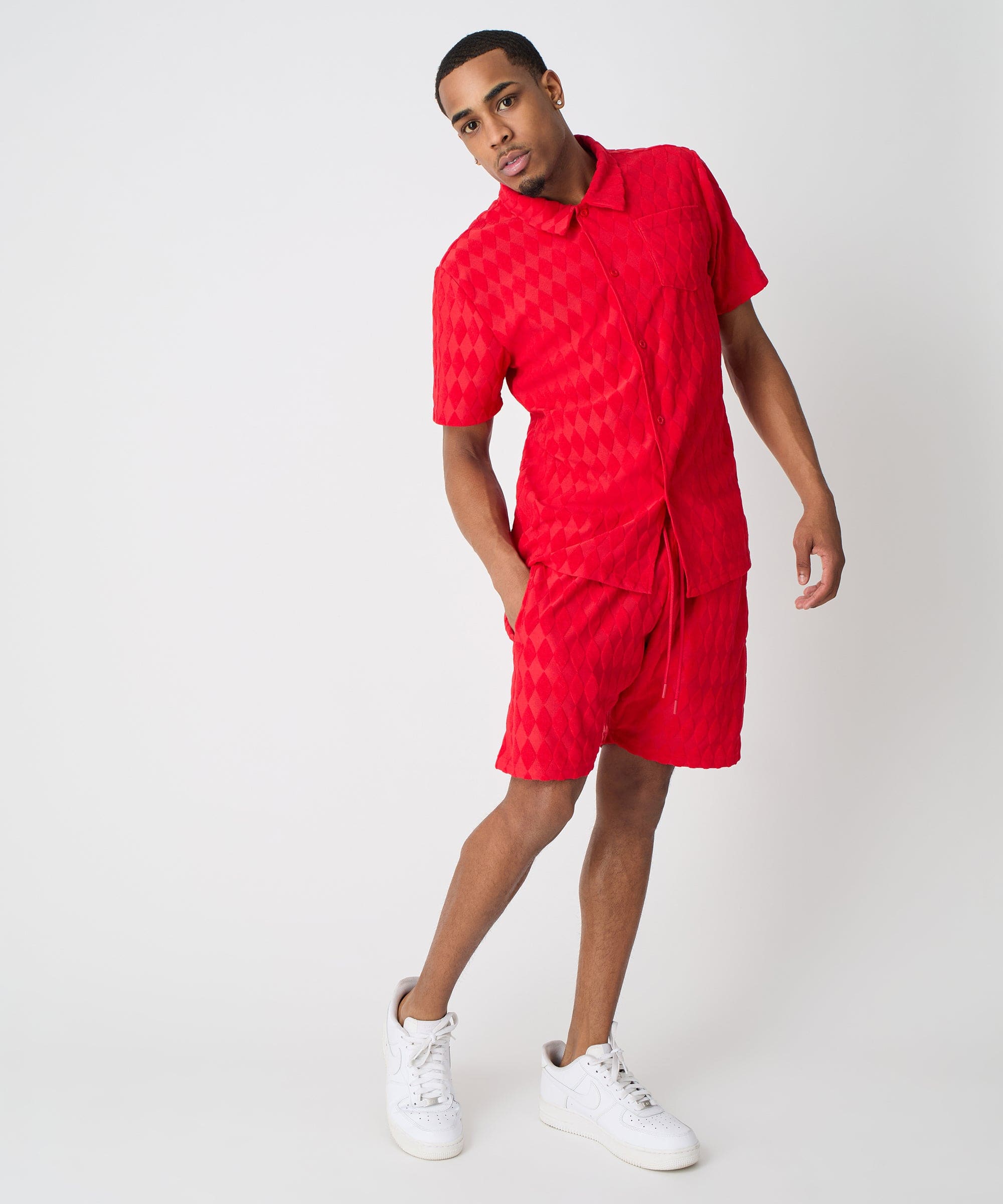 Diamond Plate Towel Color Blocked Short Sleeve Button Down Shirt - Red