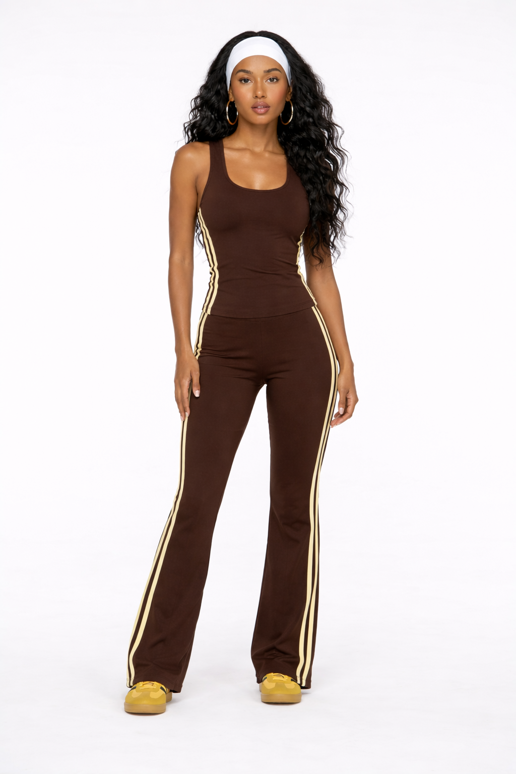 SPORTY CHIC FLARE PANT WITH STRIPES