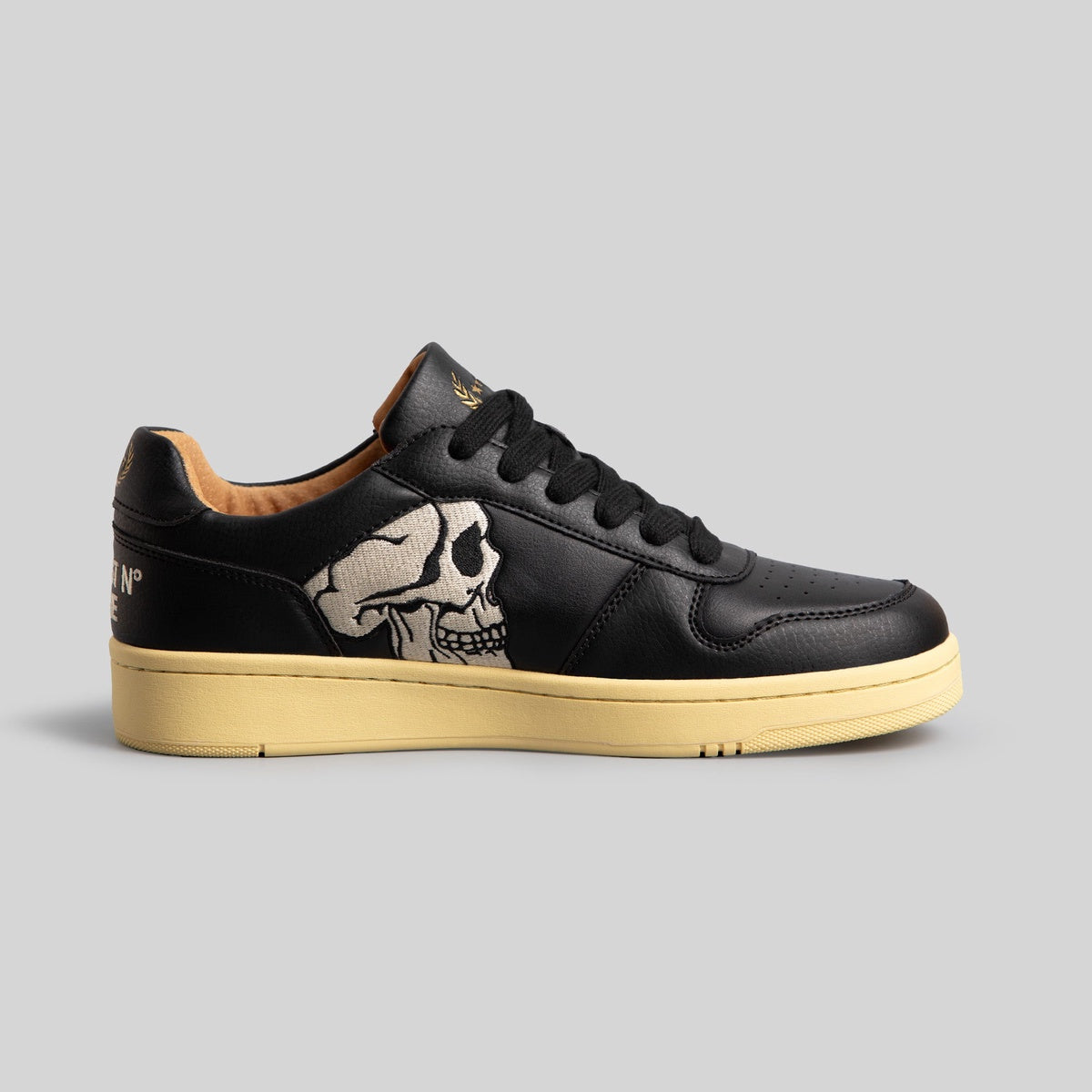 FG-1 LOW "TRUST NO ONE" - BLACK BONE