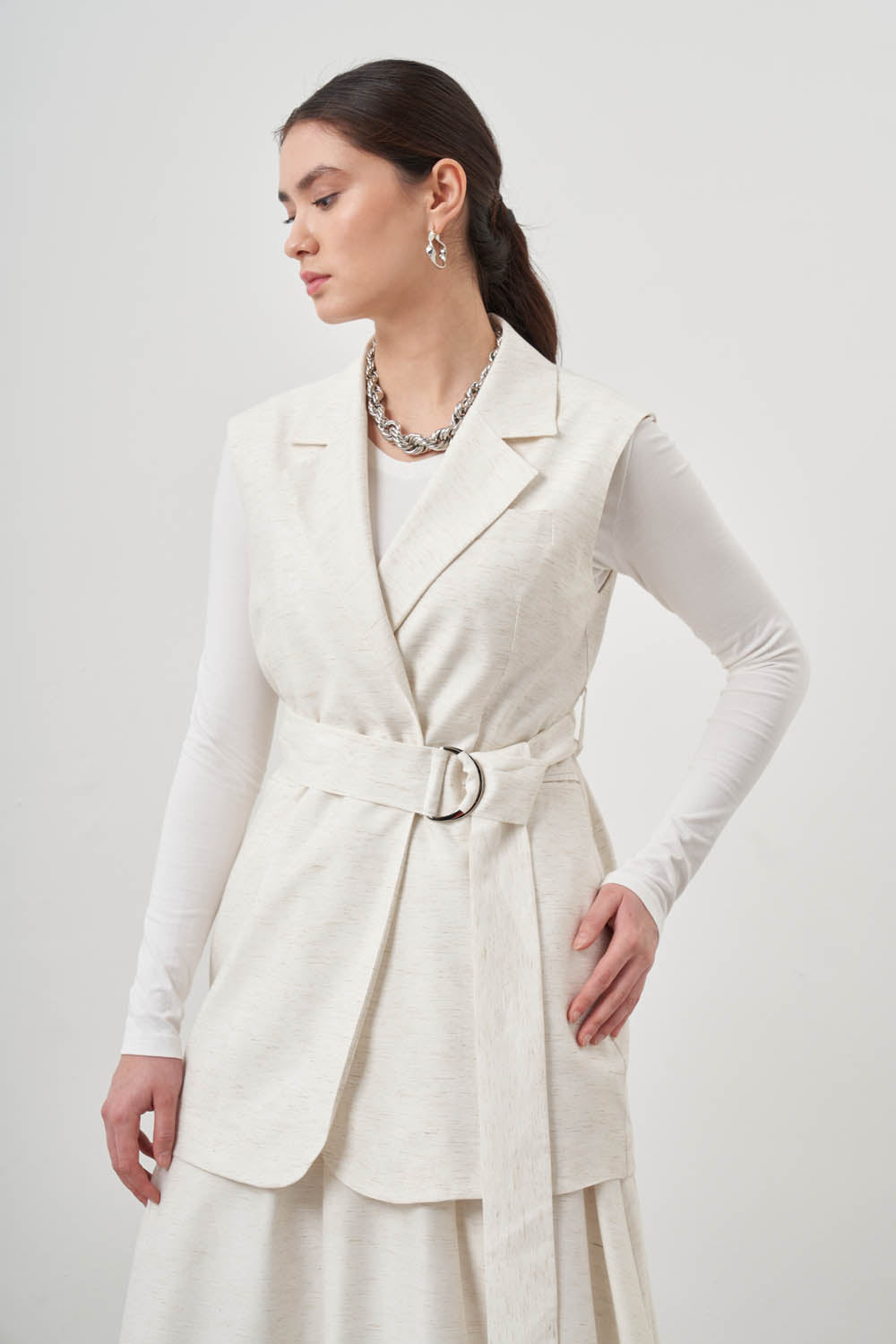 Mizalle Belted Vest Ecru Apparel