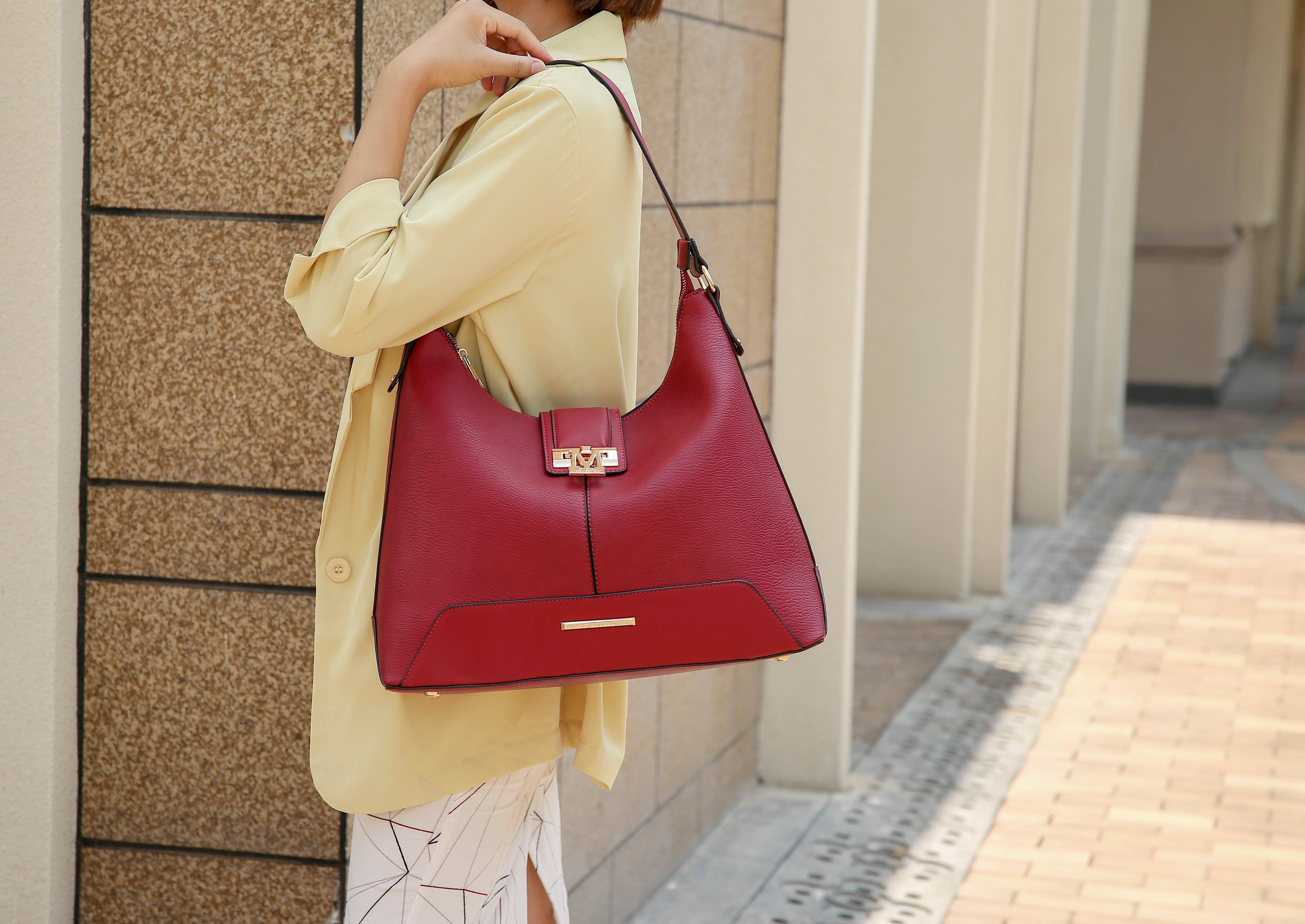 Graciela Solid Hobo Bag and Set