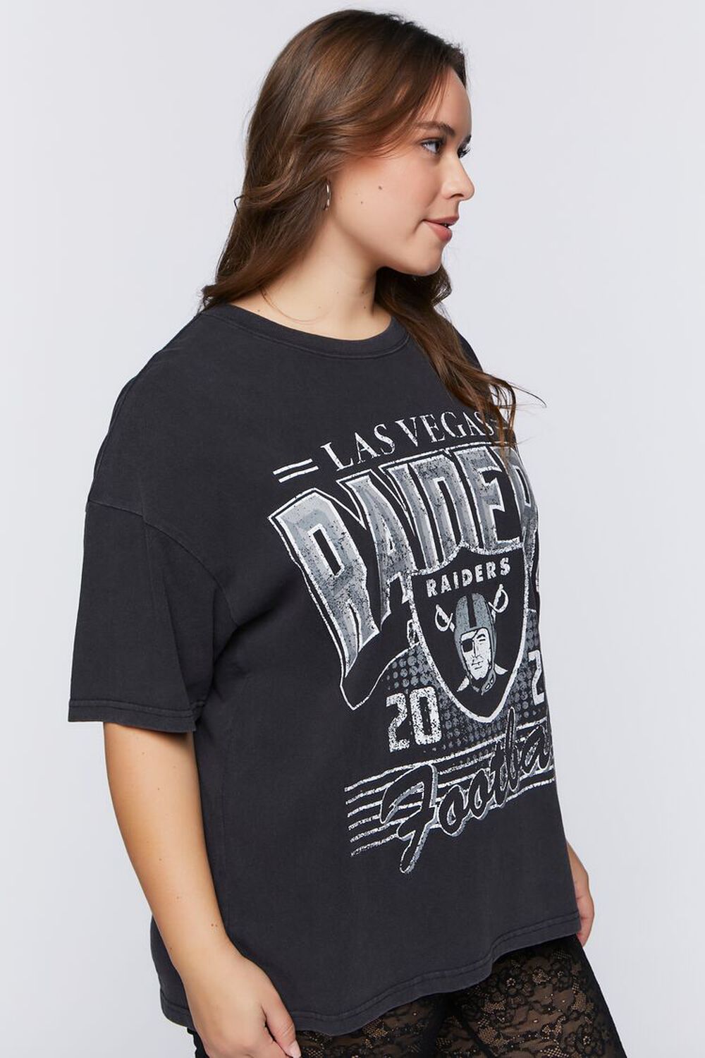 Las Vegas Raiders Women's Plus Size Lace-Up V-Neck T-Shirt - Heathered Gray
