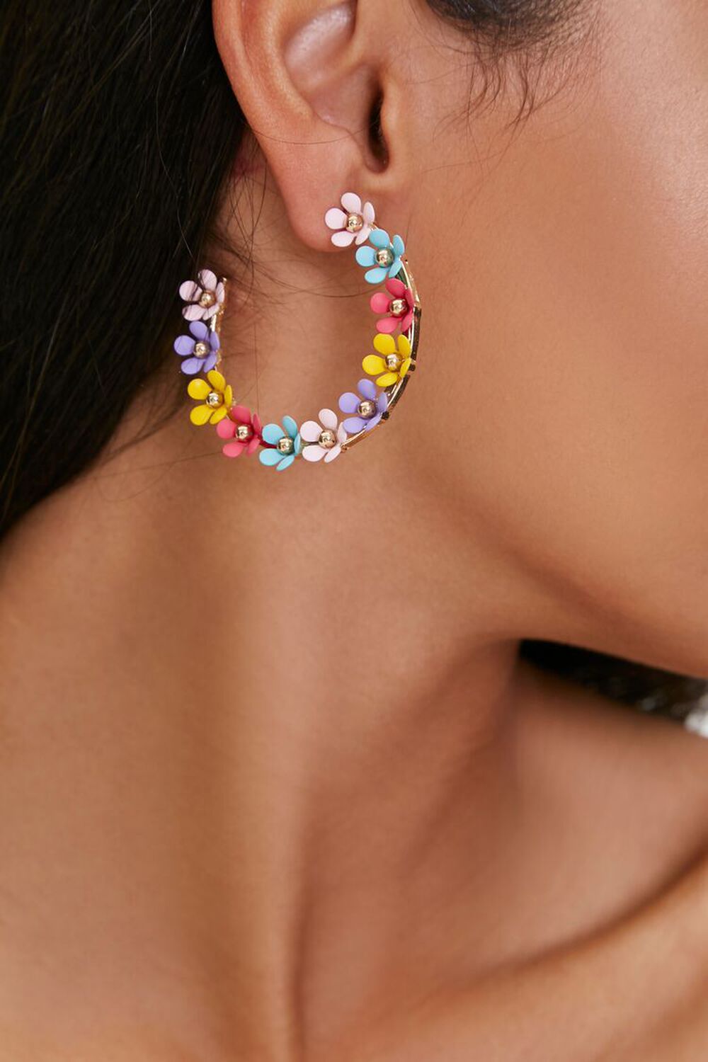GOLD/MULTI Floral Hoop Earrings, image 1