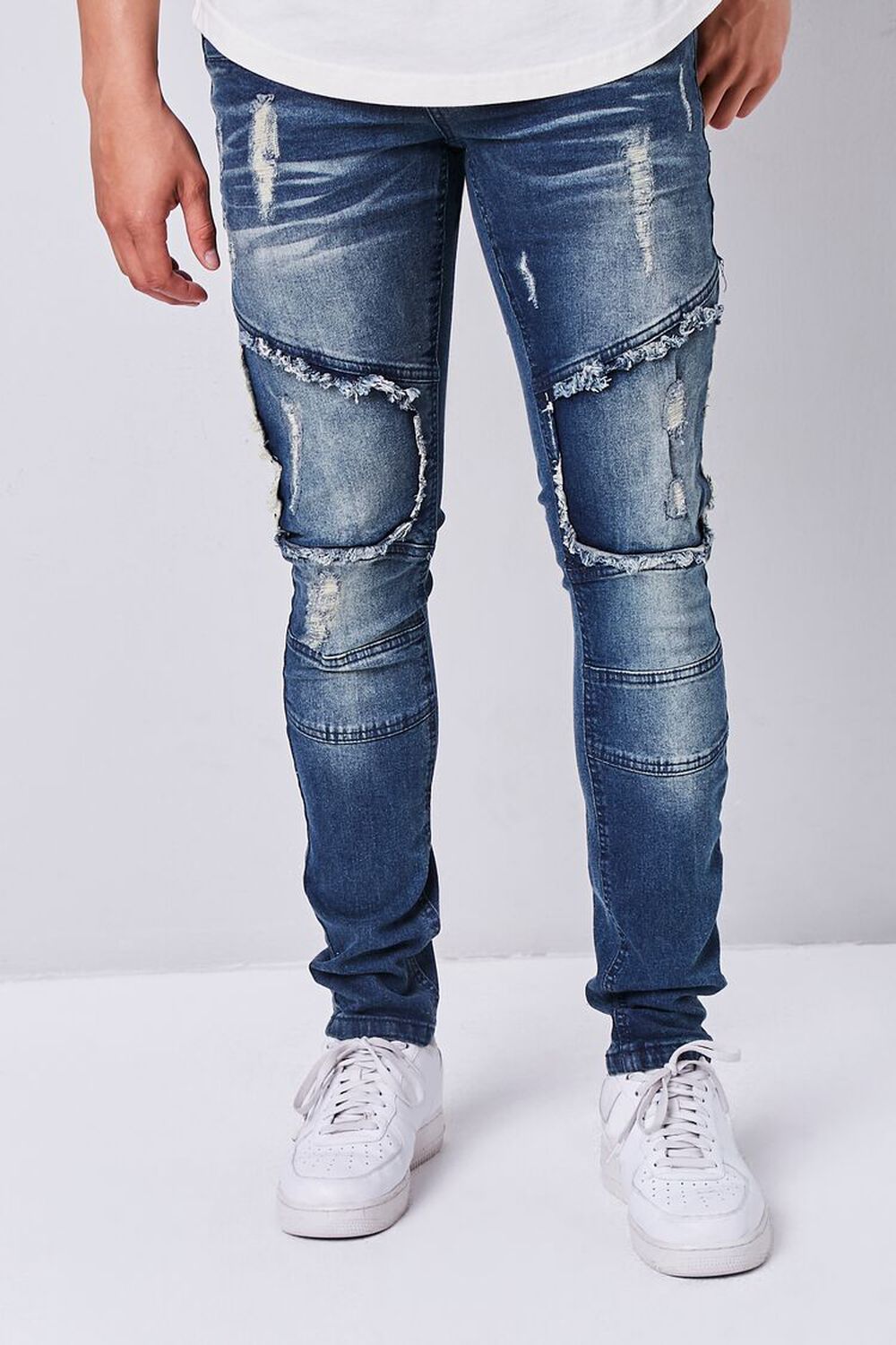 LIGHT DENIM Frayed Stonewash Slim-Fit Jeans, image 2