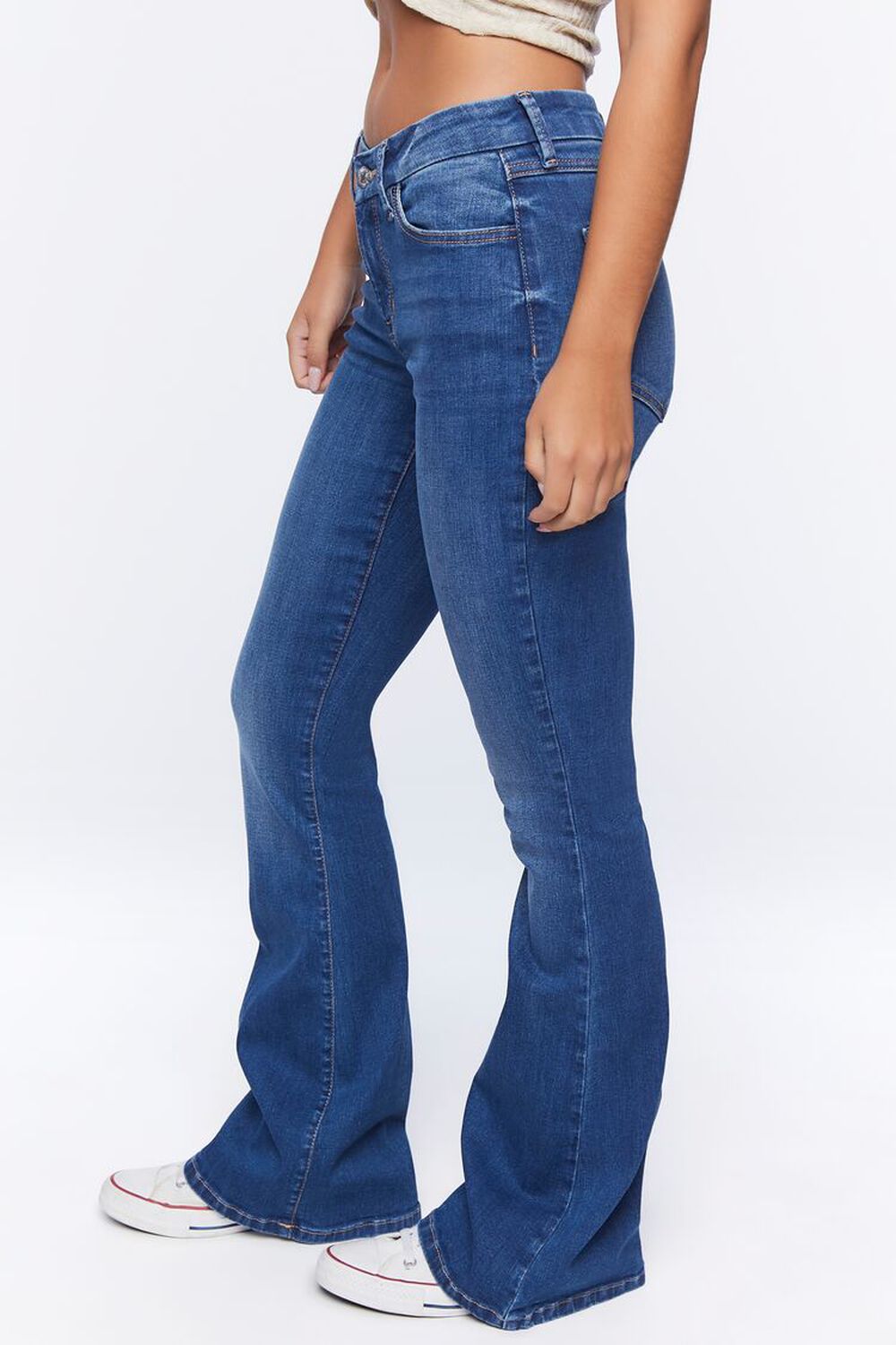 MEDIUM DENIM Curvy Flare Jeans, image 3