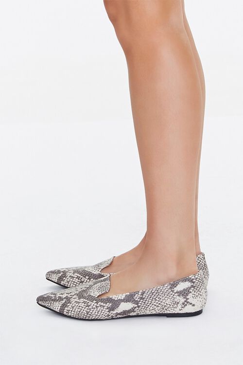 Pointed Snake Print Loafers