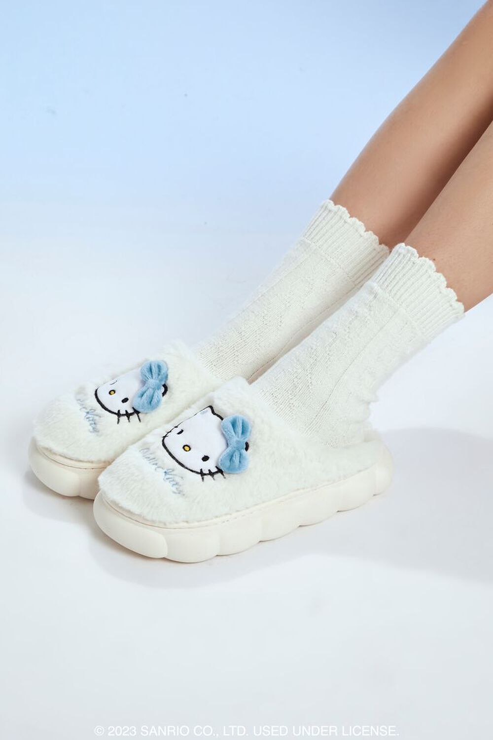WHITE Hello Kitty Cloud House Slippers, image 1