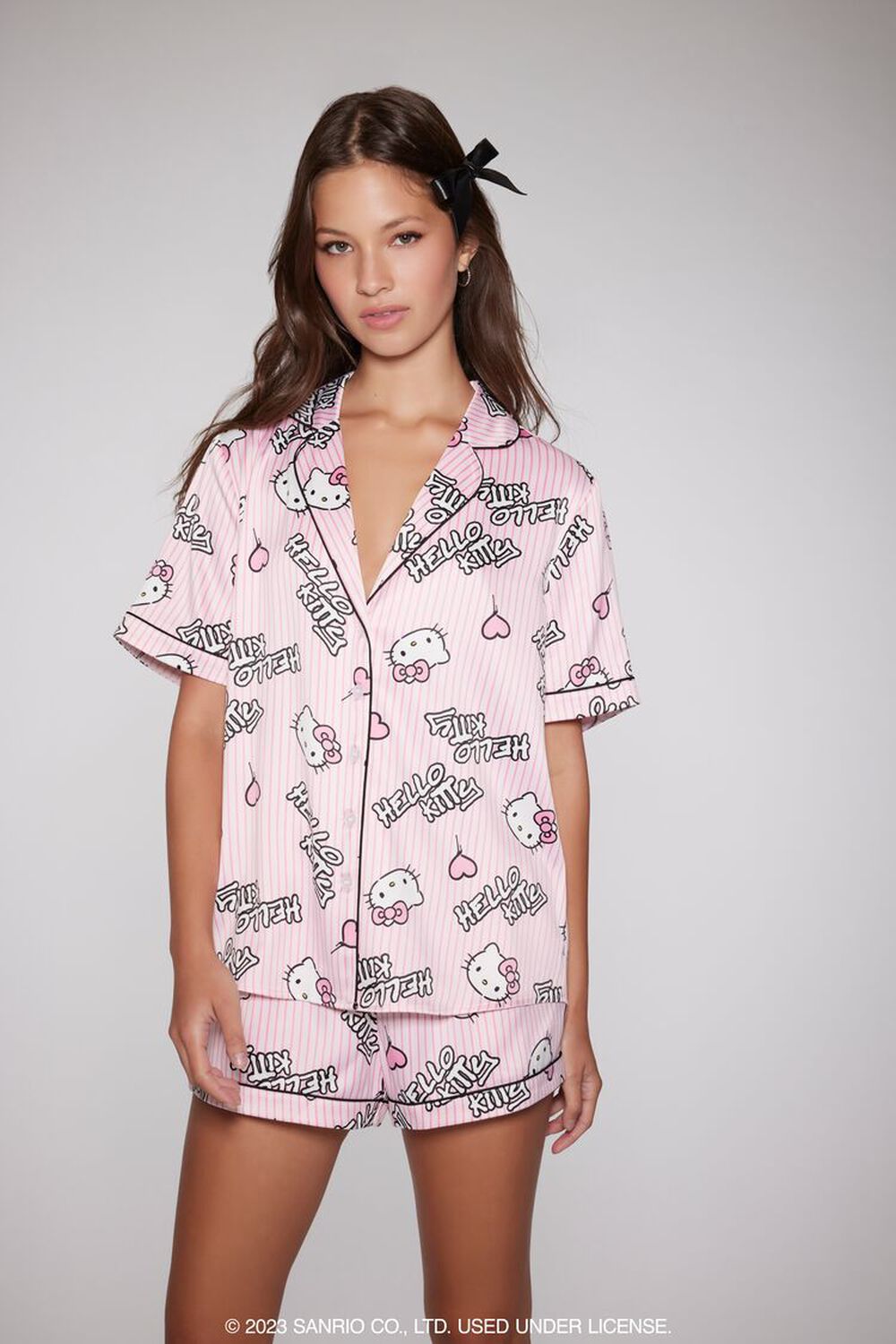Hello Kitty Shirt & Shorts Pajama Set
