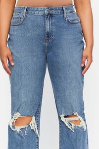 MEDIUM DENIM Plus Size 90s-Fit Distressed Jeans, image 4