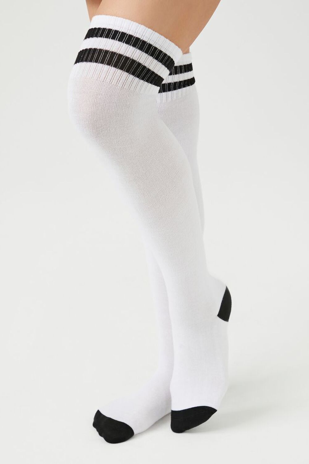 Forever 21 Women's Striped Over-The-Knee Socks in White/Black | Concert & Festival Clothes | Back to School Essentials | F21