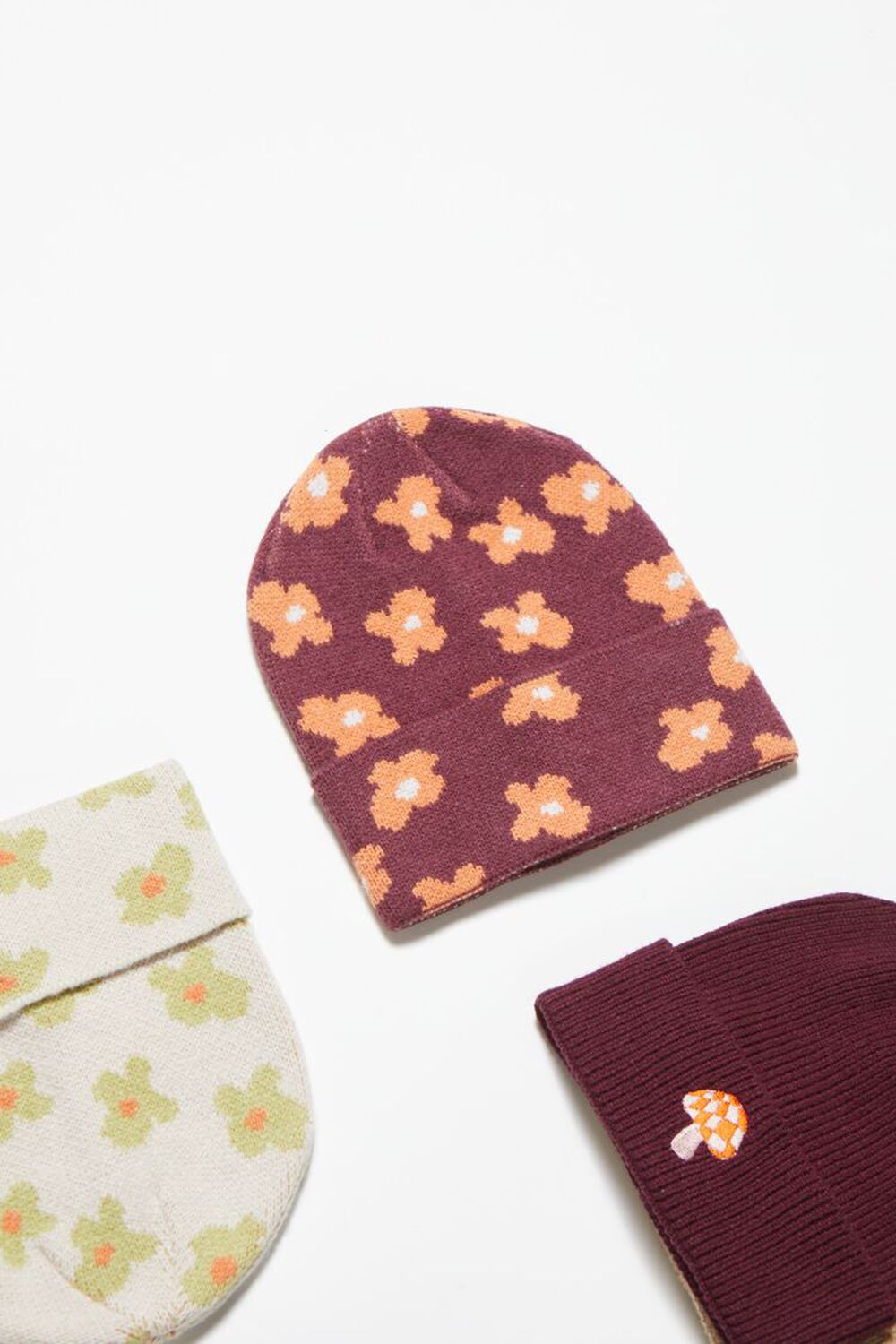 Ribbed Knit Floral Beanie, image 1