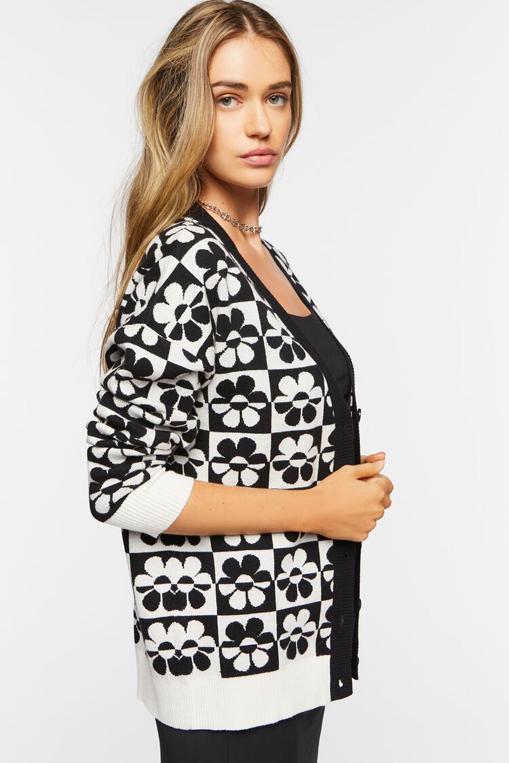 BLACK/WHITE Checkered Floral Cardigan Sweater, image 2