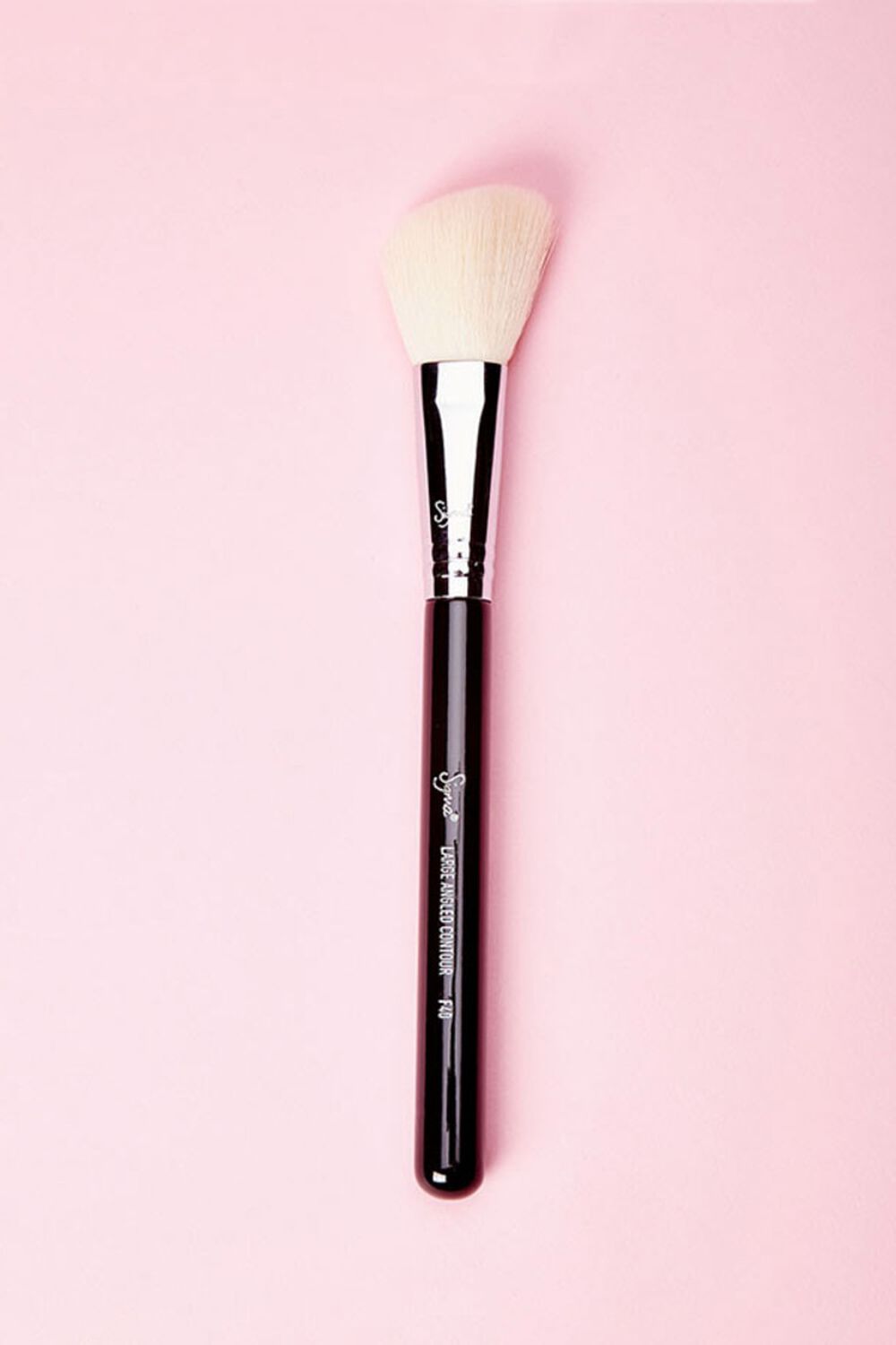 WHITE Sigma Beauty F40 – Large Angled Contour Brush, image 1