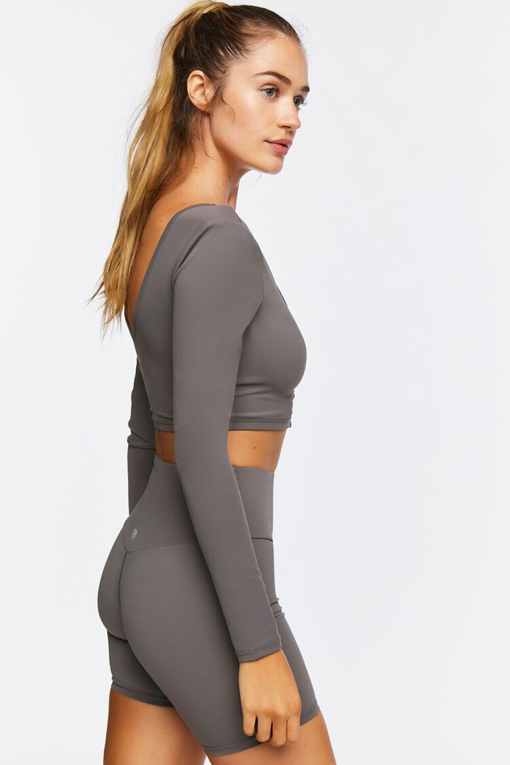Active Lace-Up Long-Sleeve Crop Top, image 2