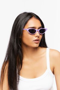 LAVENDER/BLACK Cat-Eye Frame Sunglasses, image 2