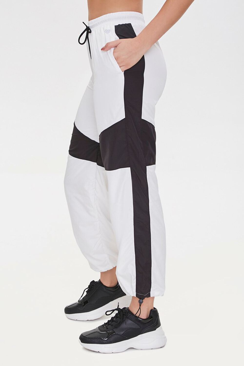 BLACK/WHITE Colorblock Windbreaker Pants, image 3