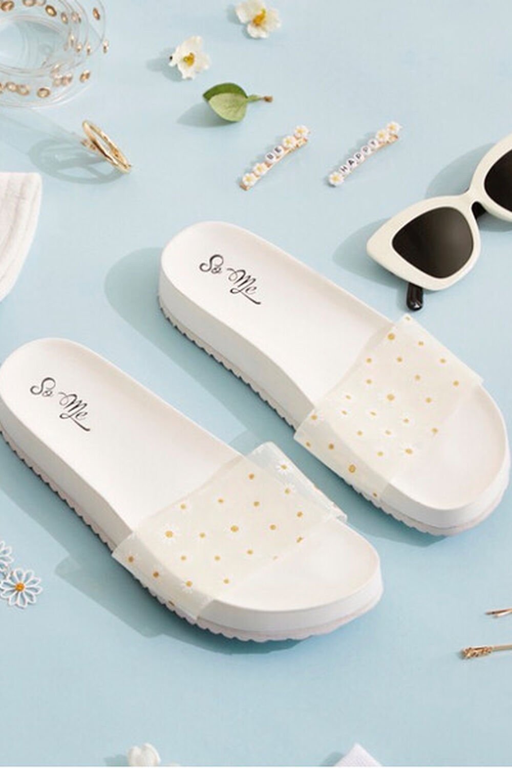 Daisy Print Slip-On Sandals
