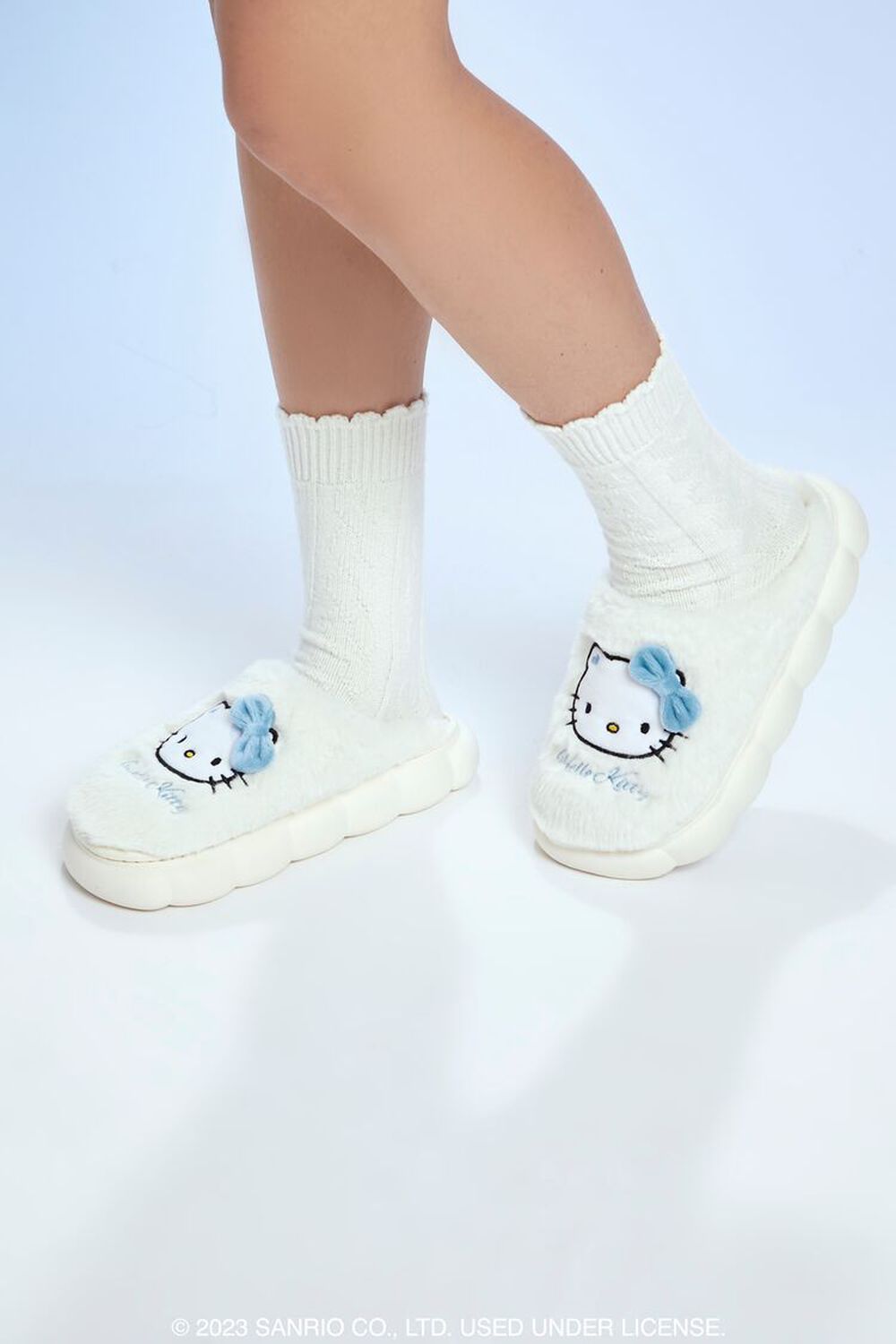 WHITE Hello Kitty Cloud House Slippers, image 2