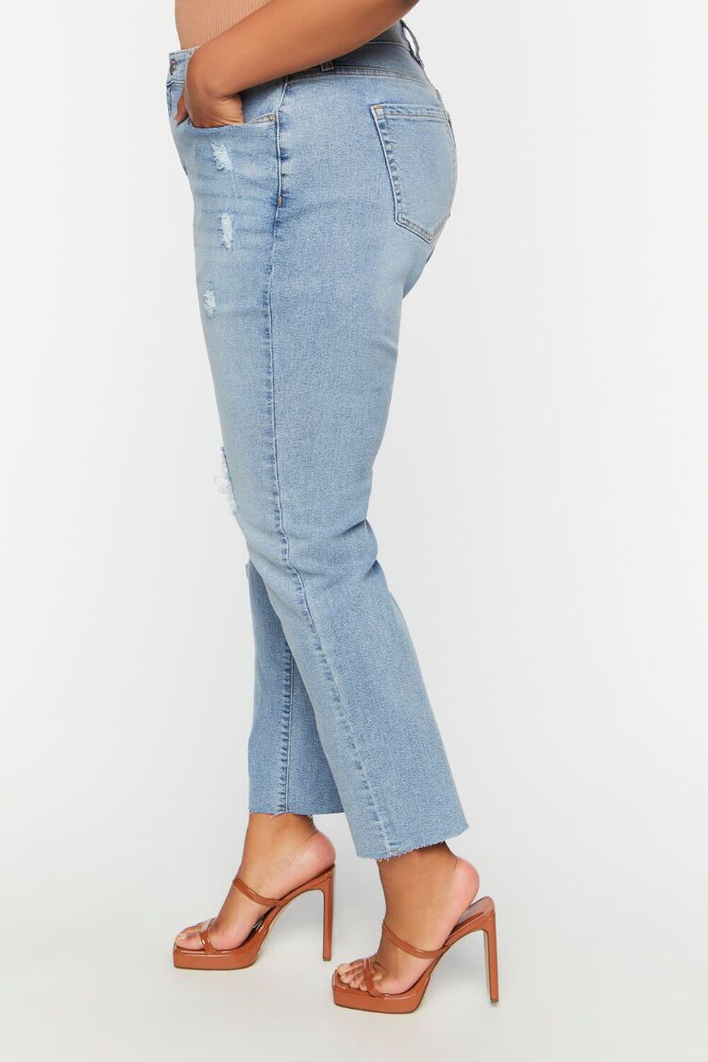 MEDIUM DENIM Plus Size Distressed Boyfriend Jeans, image 2