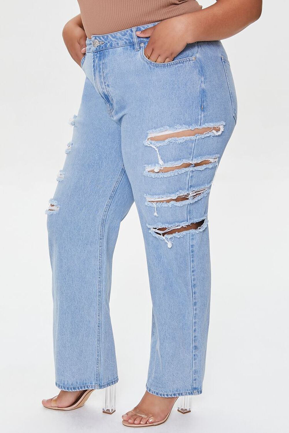LIGHT DENIM Plus Size 90s-Fit Distressed Jeans, image 3