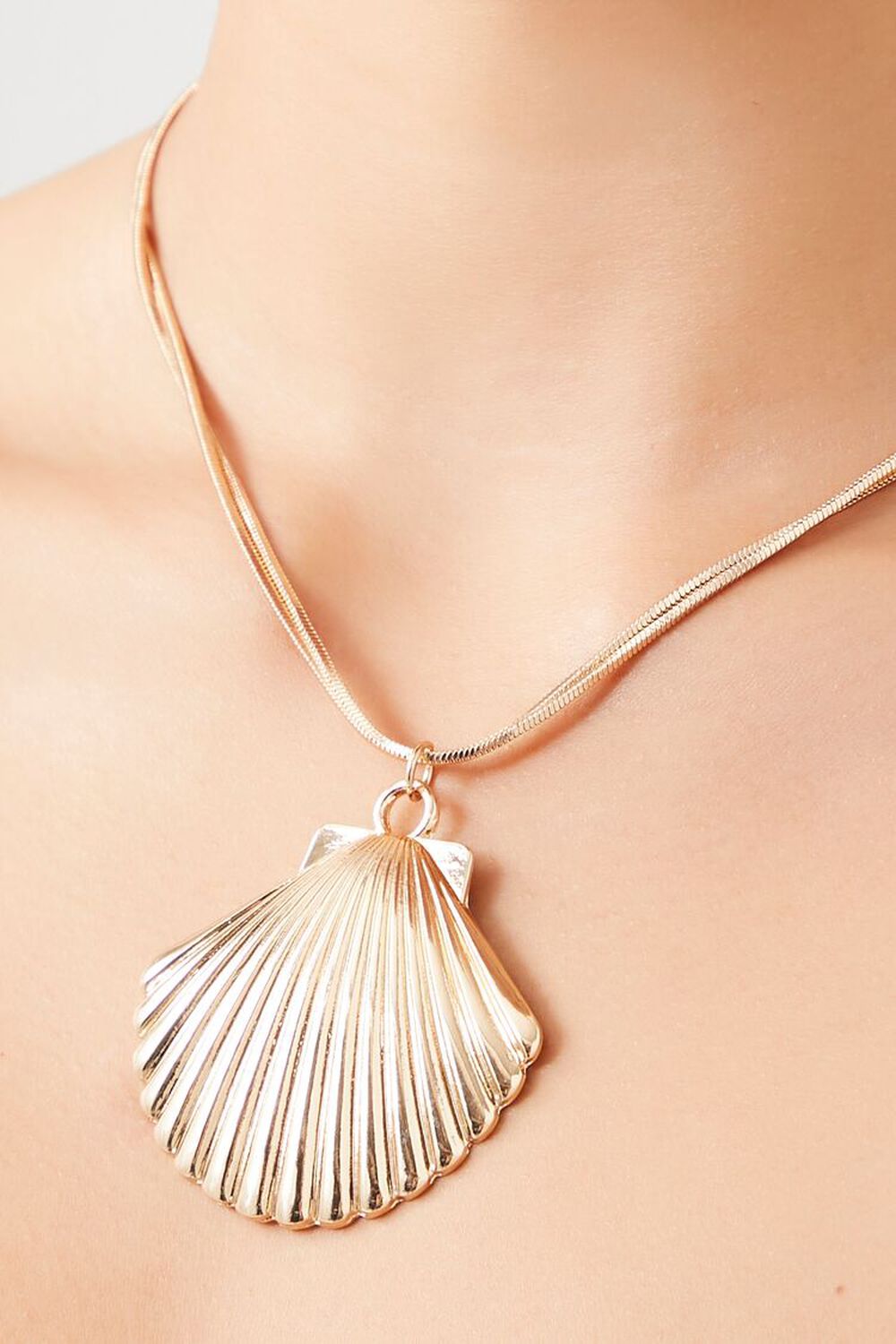 Seashell Pendant Necklace, image 2