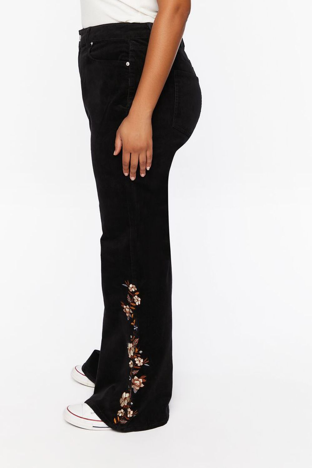 BLACK/MULTI Plus Size Floral Embroidered Flare Pants, image 3