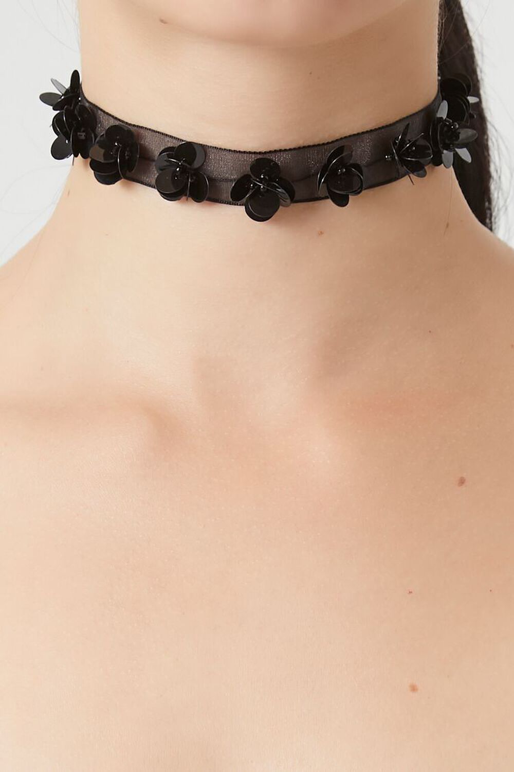 Sequin Ribbon Choker Necklace