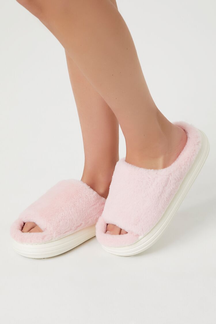 Aggregate 124+ pink fluffy slippers target best