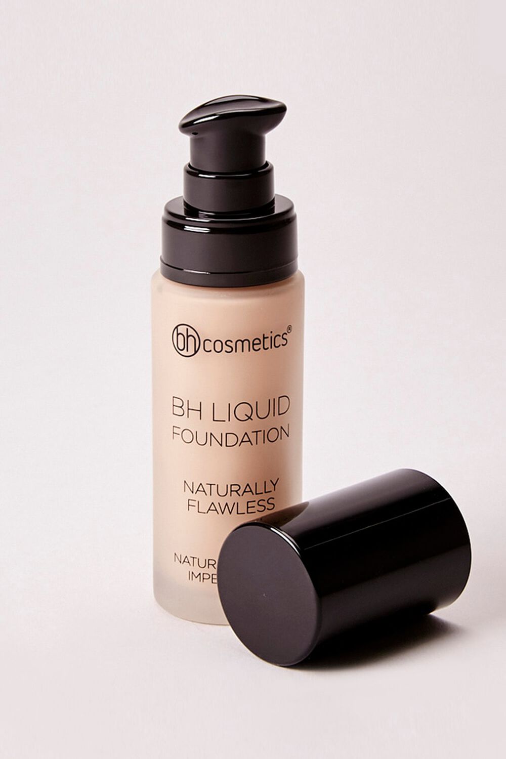 IVORY BEIGE BH Liquid Foundation – Naturally Flawless, image 1