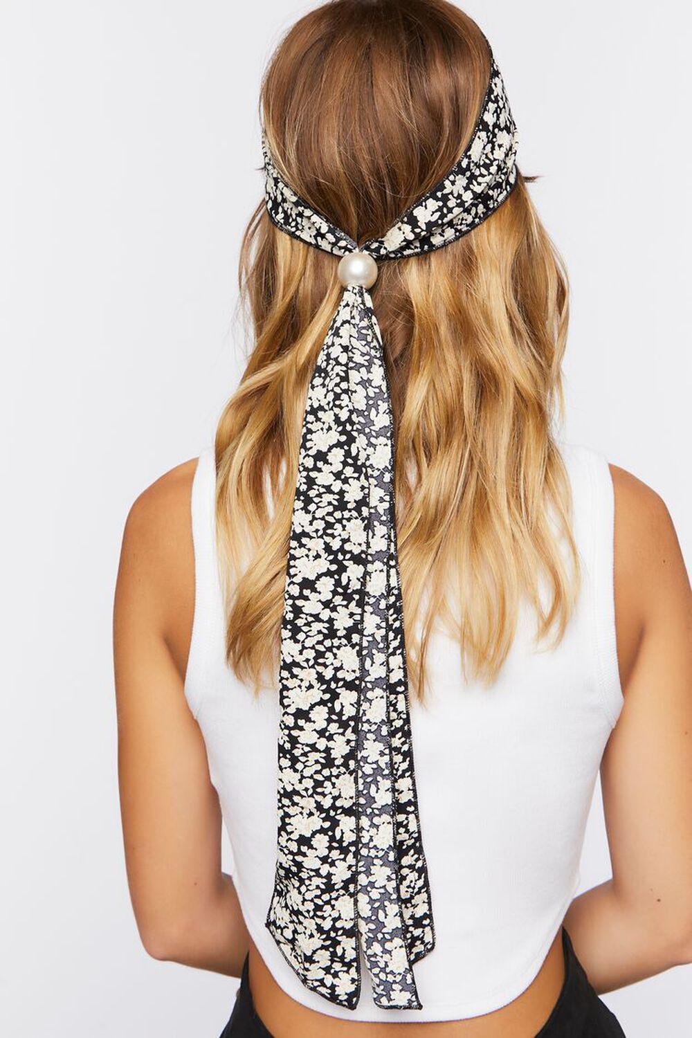 forever21.com | Floral Print Pearl Head Scarf