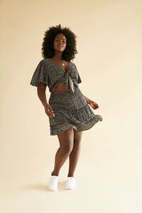 BLACK/CREAM Plus Size Floral Print Mini Skirt, image 1
