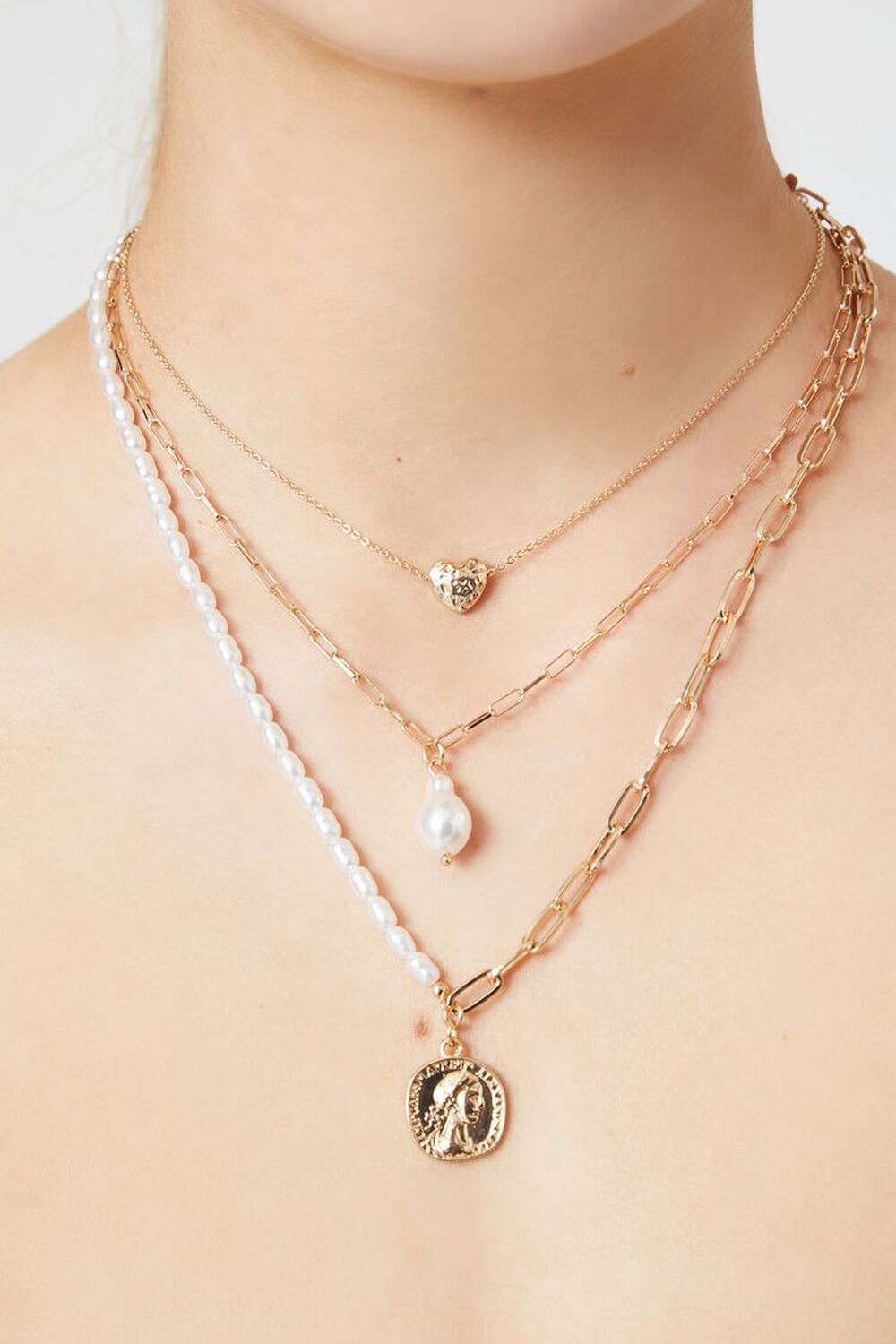 Forever 21 Women's Layered Faux Pearl Charm Necklace in Gold/White | F21