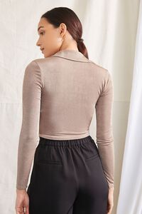 OLIVE Ruched Cropped Shirt, image 3