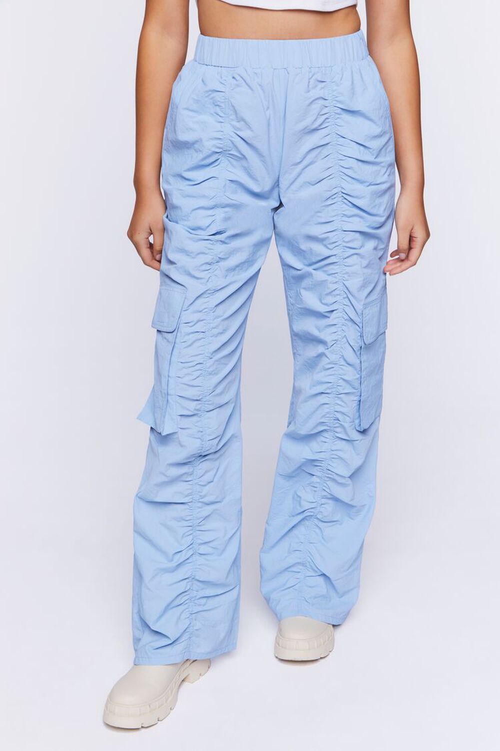 Forever 21 Girls Ruched Cargo Pants (Kids) in Blue, 11/12