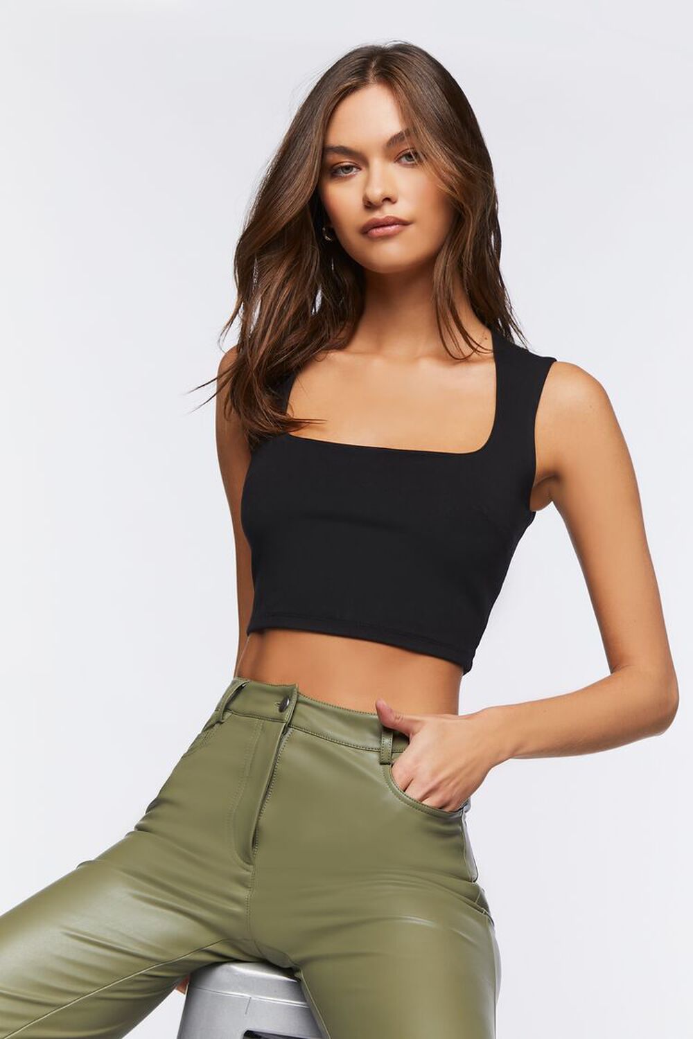 Forever21 Knotted Crop T-Shirt - Black