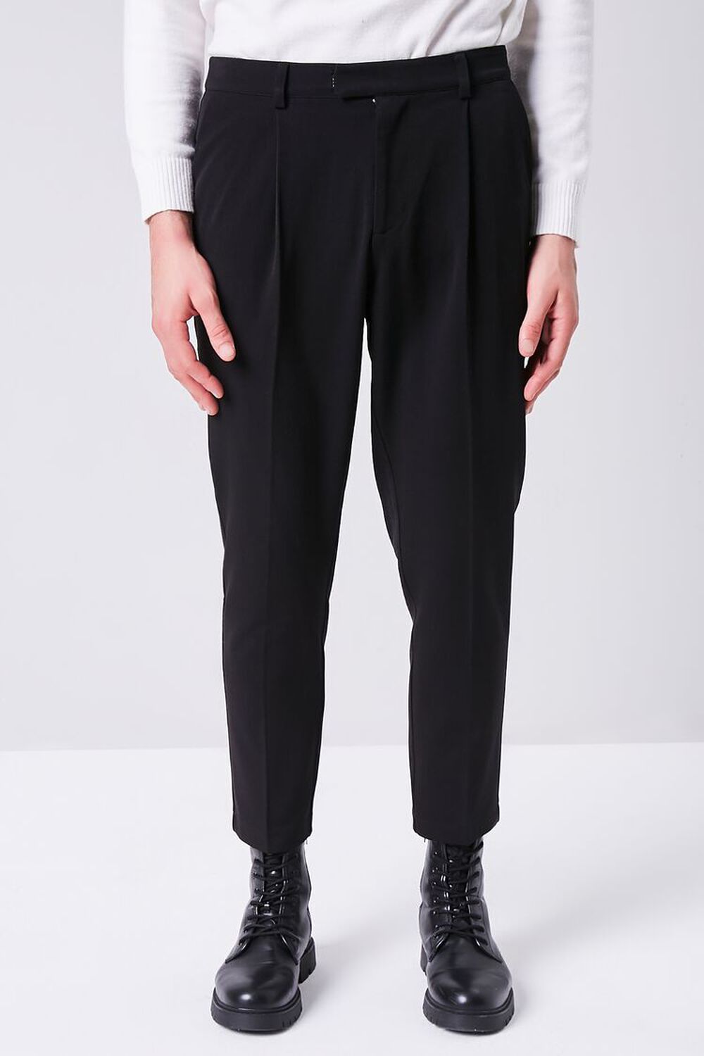 Relaxed Ankle-Cut Pants