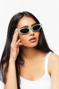 GREEN/BLACK Cat-Eye Frame Sunglasses, image 1