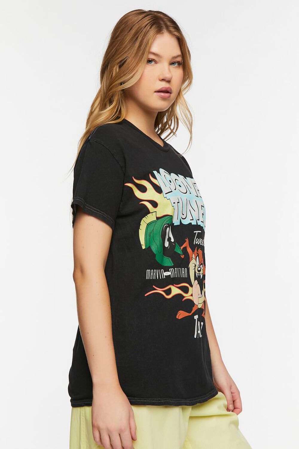 Forever 21 Womens Penguins Graphic T-Shirt