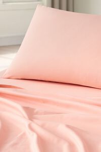 PEACH Benzoyl Peroxide Resistant Queen-Sized Sheet Set, image 1