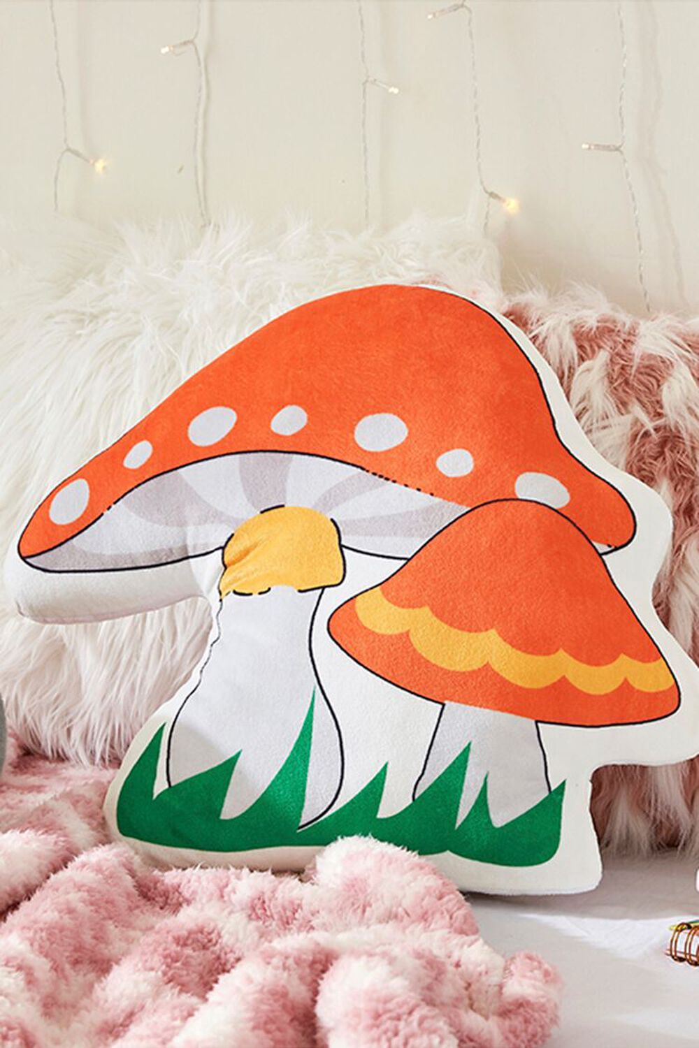 ORANGE/MULTI Mushroom Throw Pillow, image 1