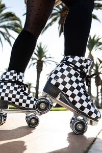 BLACK/WHITE Duchess Quad Roller Skates, image 3