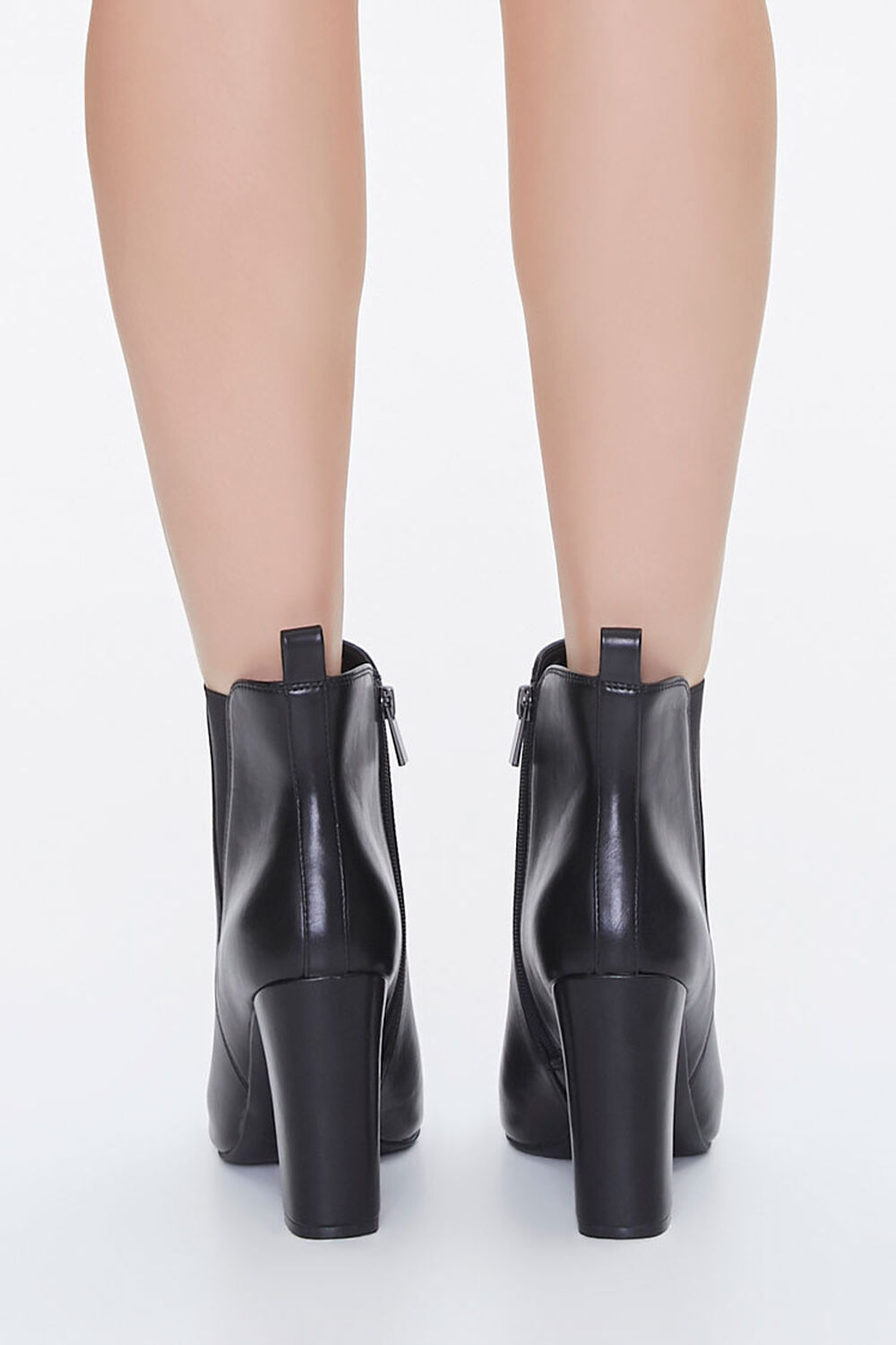 Pointed-Toe Chelsea Boots