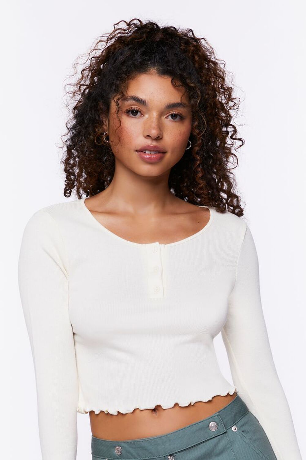 Lettuce-Edge Cropped Henley Top
