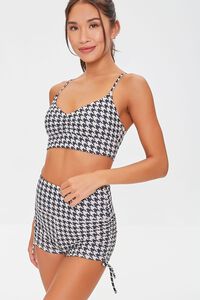 BLACK/CREAM Active Houndstooth Ruched Shorts, image 1