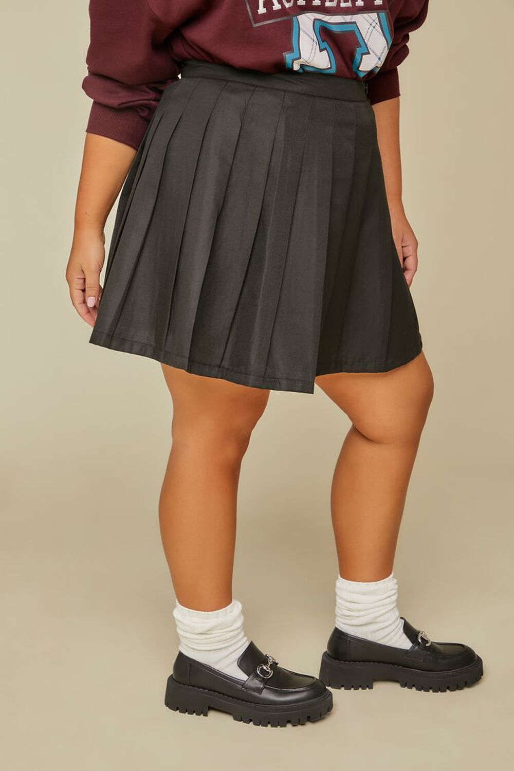 Plus Size Pleated Mini Skirt, image 3