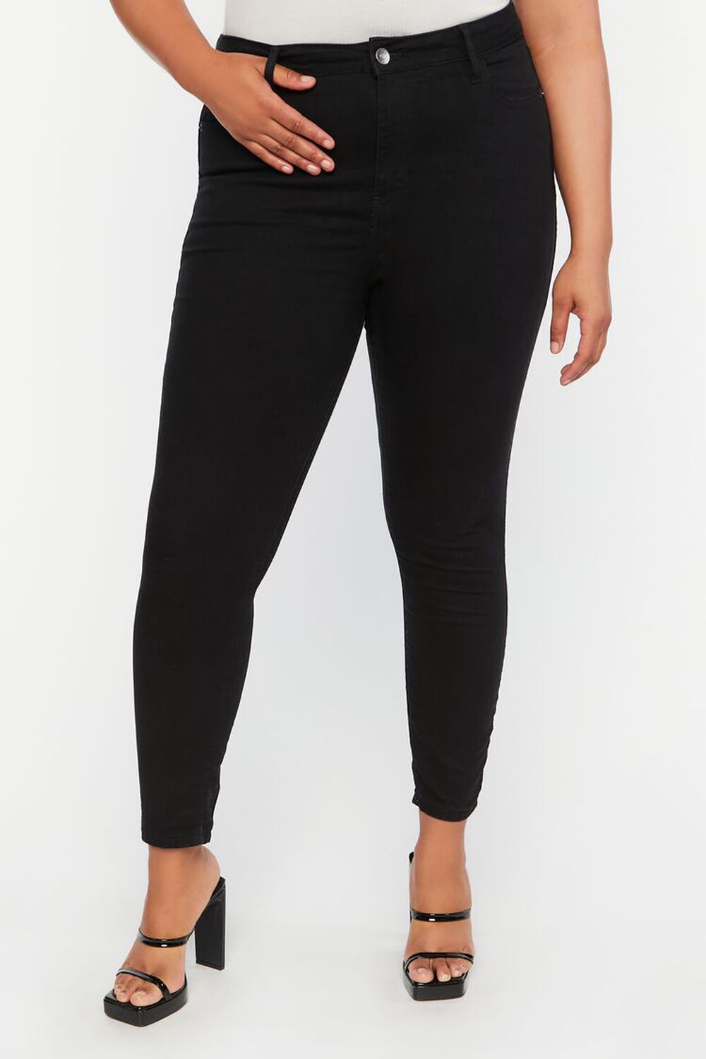 Plus Size High-Rise Skinny Jeans