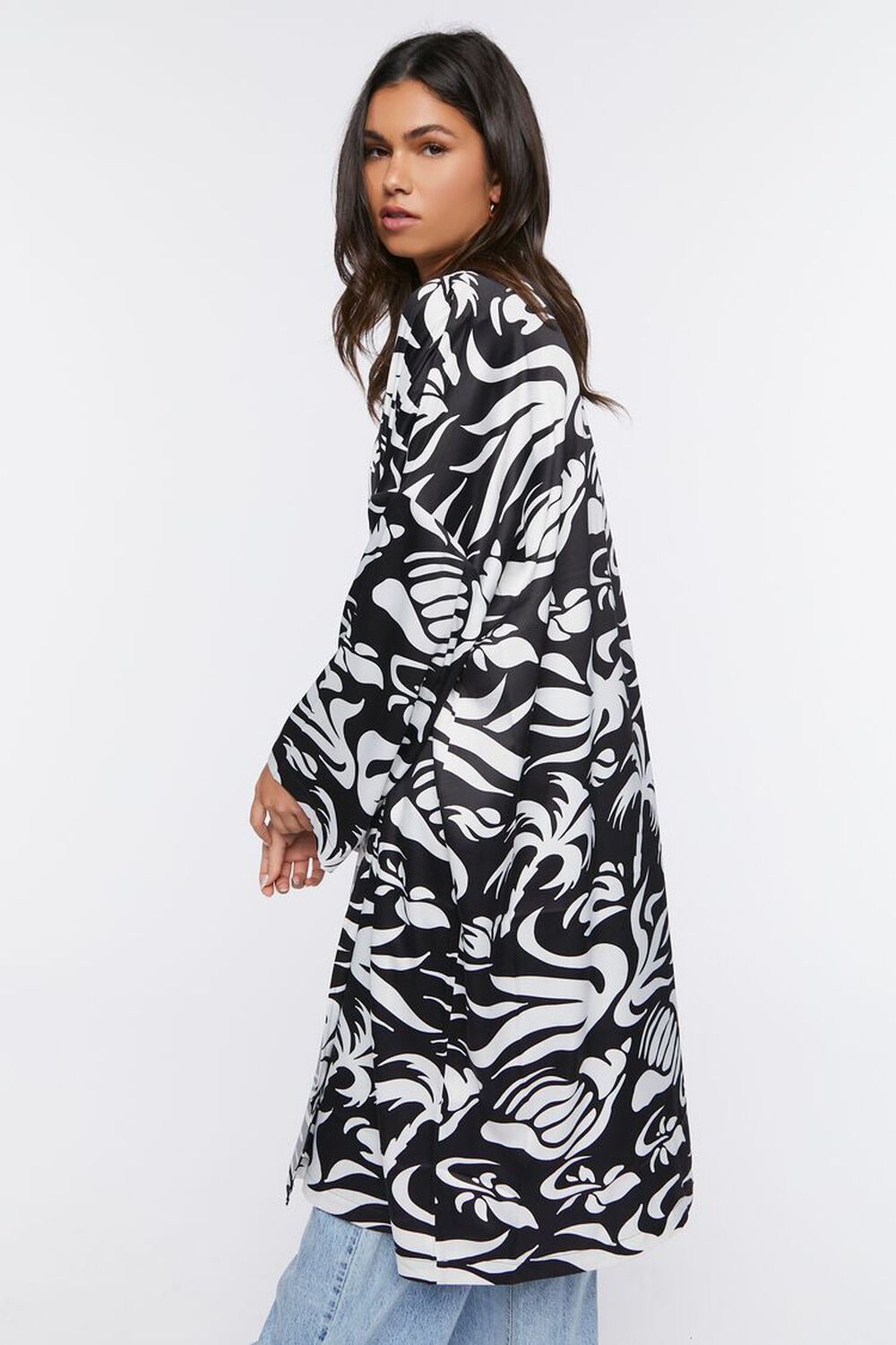 BLACK/CREAM Tropical Print Satin Kimono, image 2
