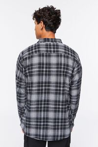 BLACK/MULTI Plaid Flannel Curved-Hem Shirt, image 3