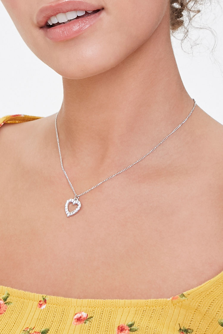 Women Rhinestone Heart Necklace in Silver/Clear FOREVER 21 on sale 2022