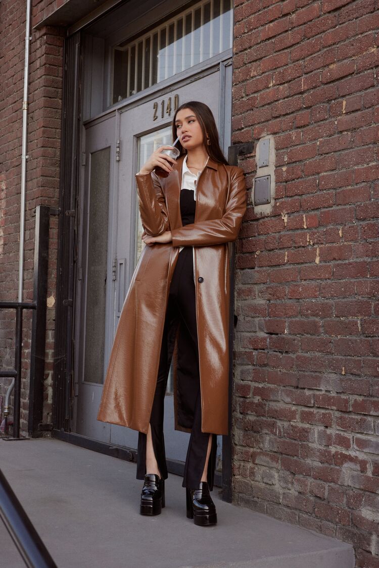 Women’s Faux Patent Leather Trench Coat in Turkish Coffee Medium coat on sale 2022
